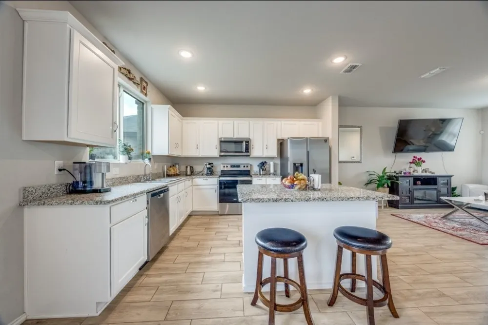 926 Hurstwood Drive Van Alstyne, TX 75495