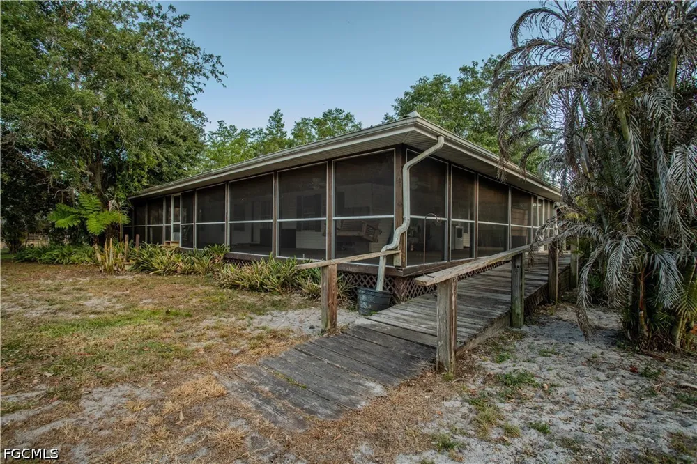 Packinghouse Road Alva, FL 33920
