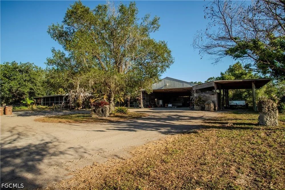 Packinghouse Road Alva, FL 33920