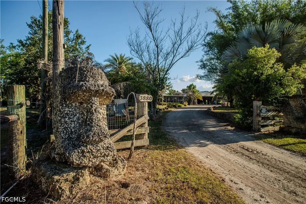 Packinghouse Road Alva, FL 33920