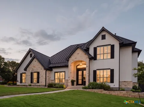 409 Centennial Cove