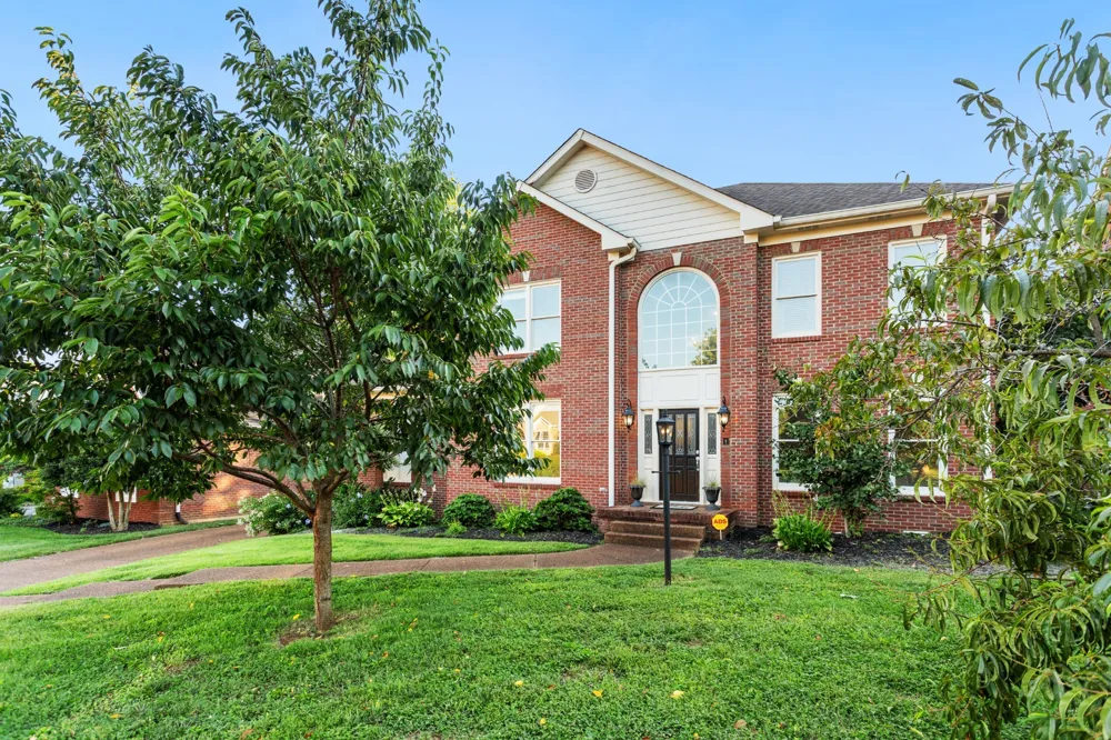 113 Doral Ln Hendersonville, TN 37075