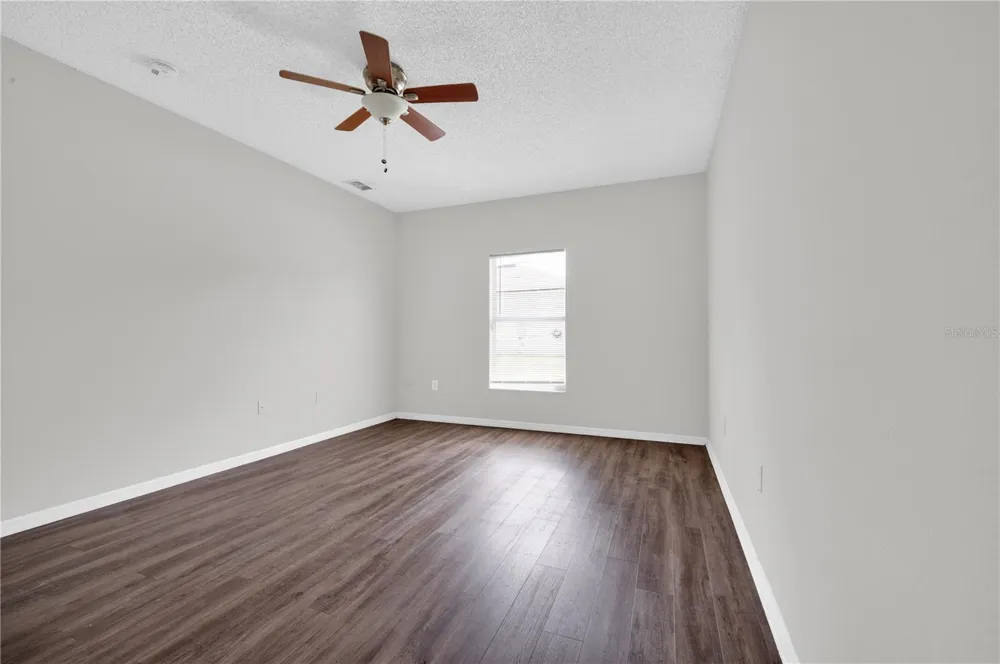 433 LAKEVIEW ROAD Poinciana, FL 34759