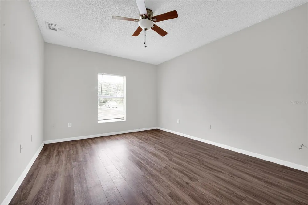 433 LAKEVIEW ROAD Poinciana, FL 34759