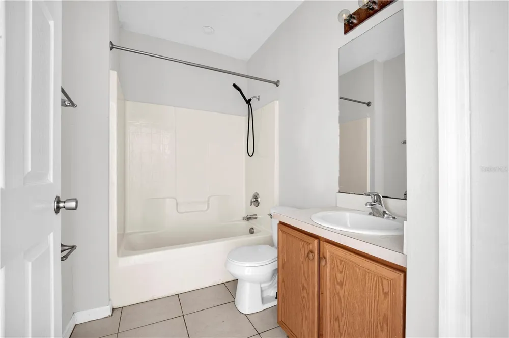 433 LAKEVIEW ROAD Poinciana, FL 34759