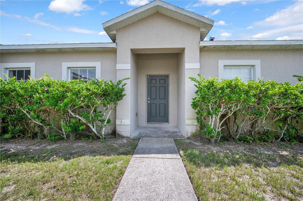 433 LAKEVIEW ROAD Poinciana, FL 34759