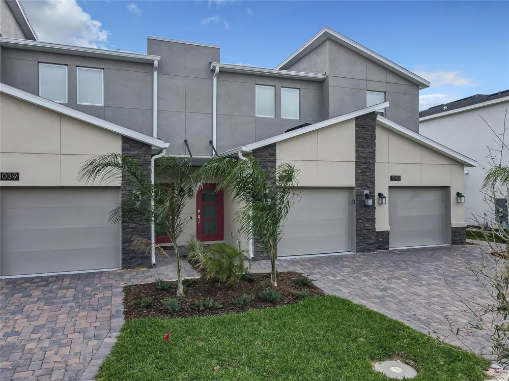 1041 SPLASH SHOT PLACE #1041 Davenport, FL 33896