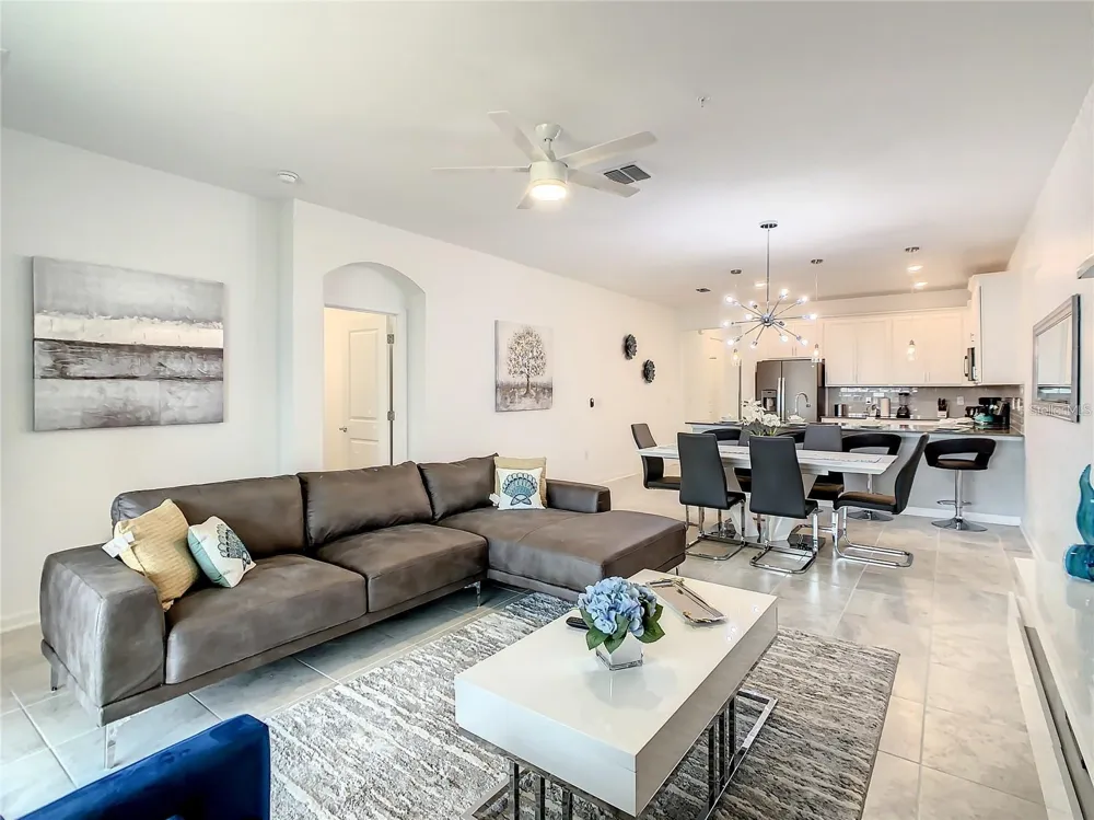 1041 SPLASH SHOT PLACE #1041 Davenport, FL 33896