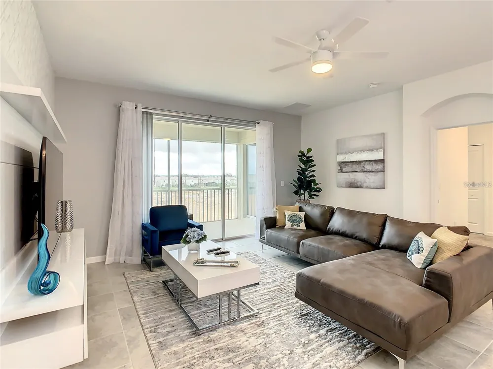 1041 SPLASH SHOT PLACE #1041 Davenport, FL 33896