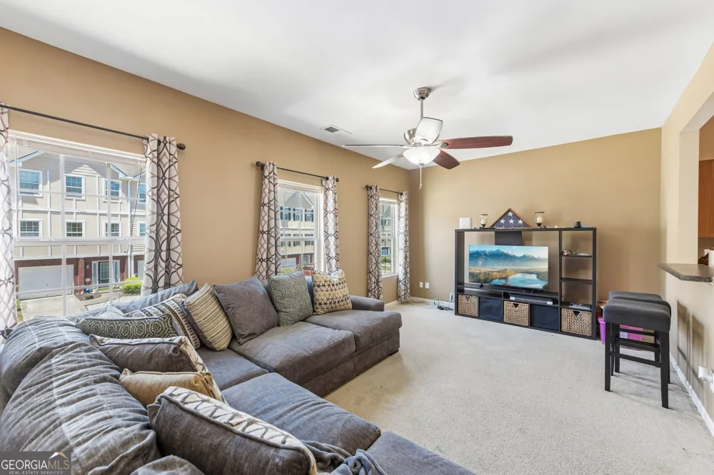 6383 Redan SQ Lithonia, GA 30058