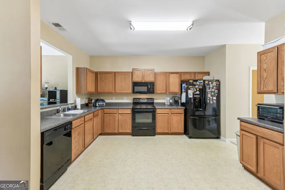 6383 Redan SQ Lithonia, GA 30058
