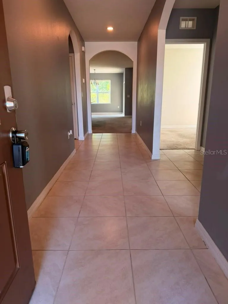 948 SUMMER GLEN DRIVE Winter Haven, FL 33880