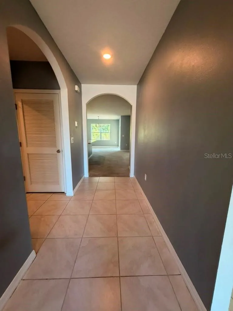 948 SUMMER GLEN DRIVE Winter Haven, FL 33880