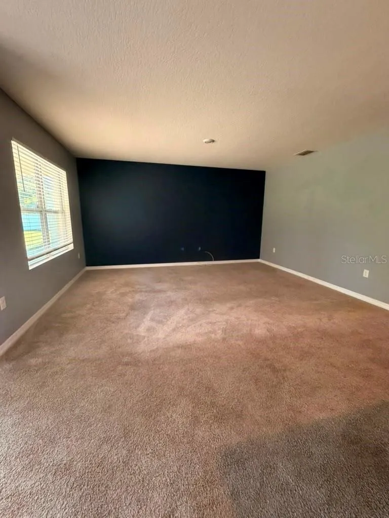 948 SUMMER GLEN DRIVE Winter Haven, FL 33880