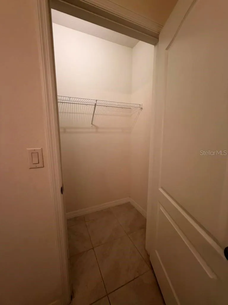 948 SUMMER GLEN DRIVE Winter Haven, FL 33880