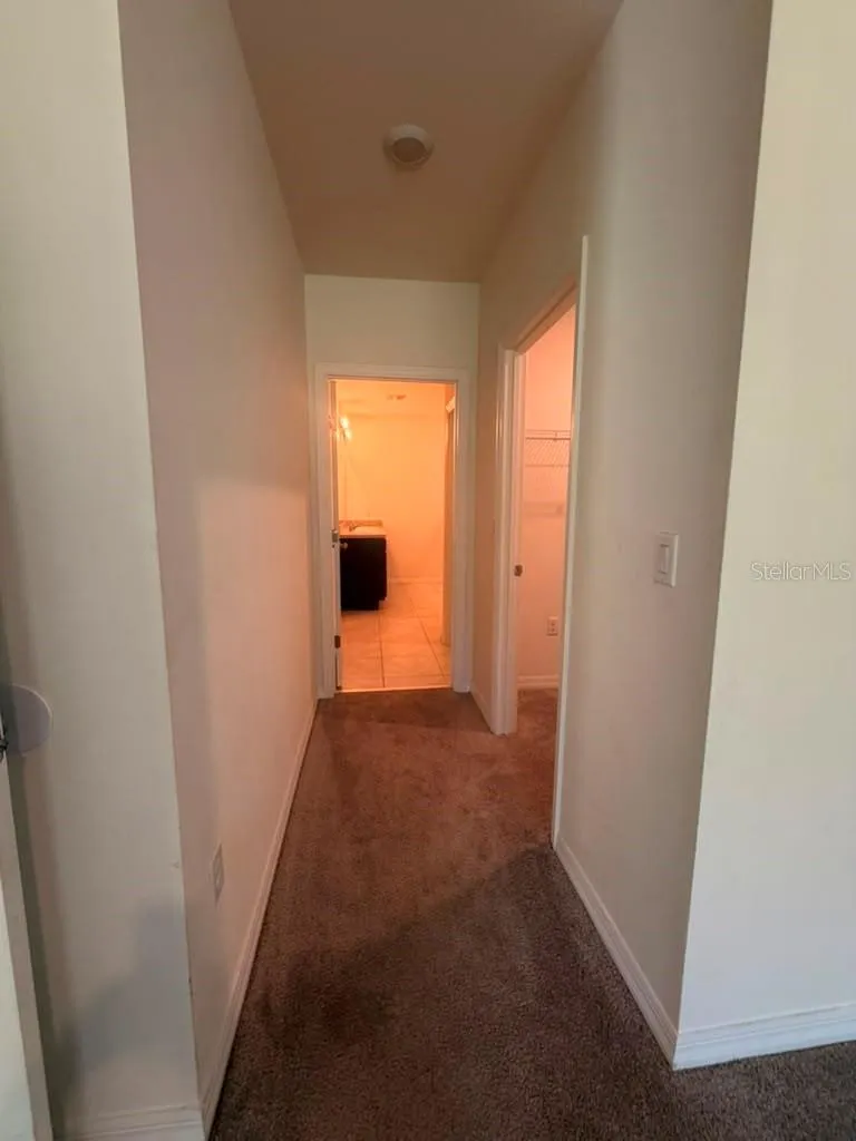 948 SUMMER GLEN DRIVE Winter Haven, FL 33880