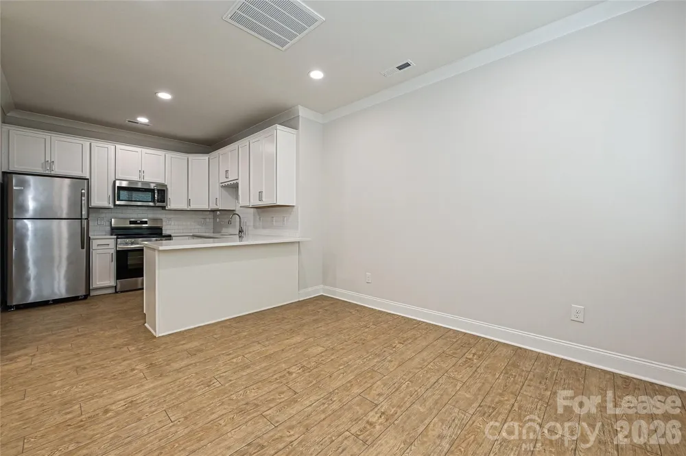 1714 Club Road Charlotte, NC 28205
