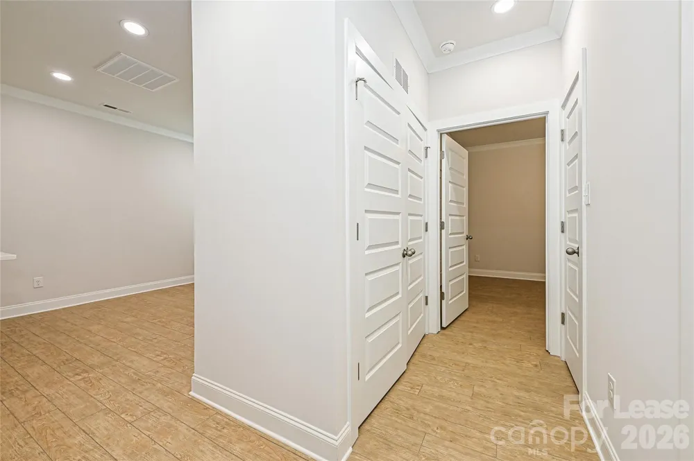 1714 Club Road Charlotte, NC 28205