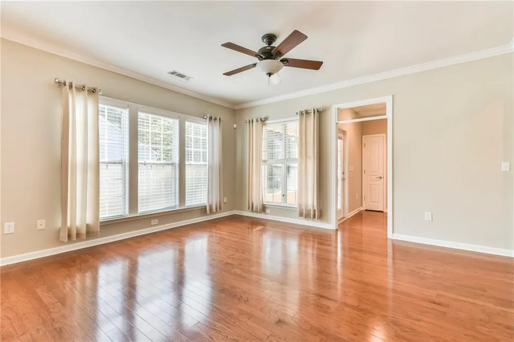6136 Longleaf Drive Hoschton, GA 30548