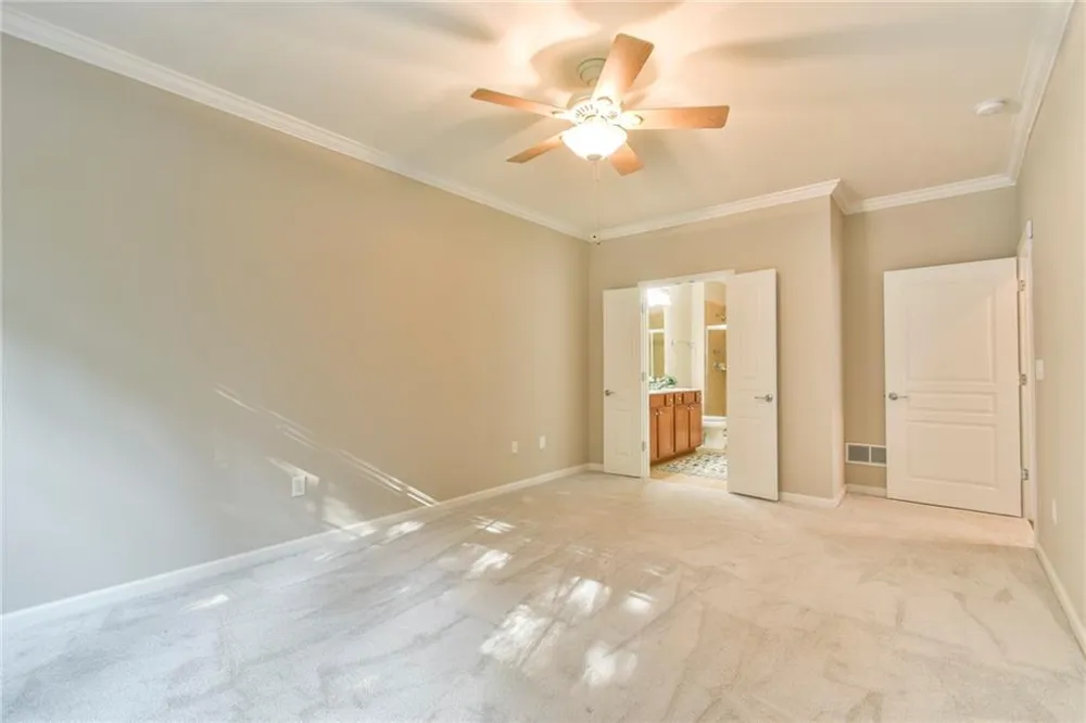 6136 Longleaf Drive Hoschton, GA 30548