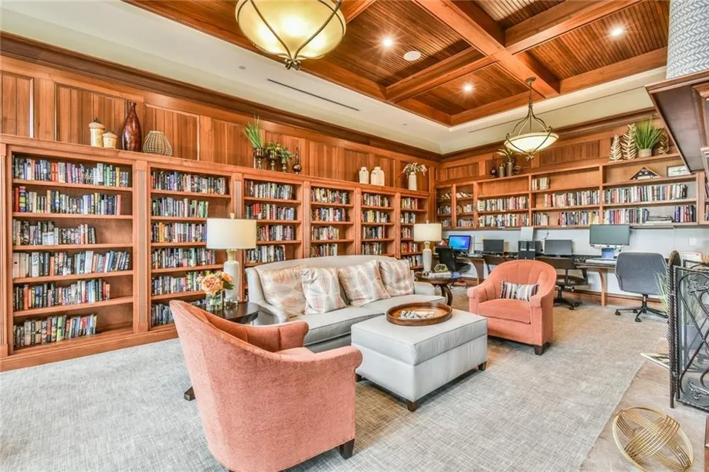 6136 Longleaf Drive Hoschton, GA 30548