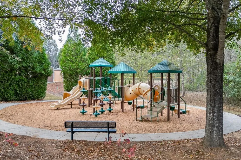 6136 Longleaf Drive Hoschton, GA 30548
