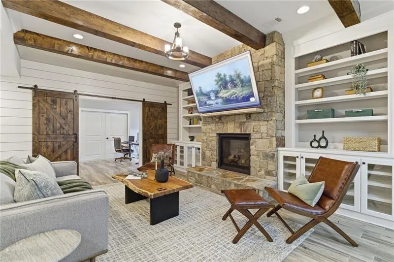 14695 Timber Point Milton, GA 30004