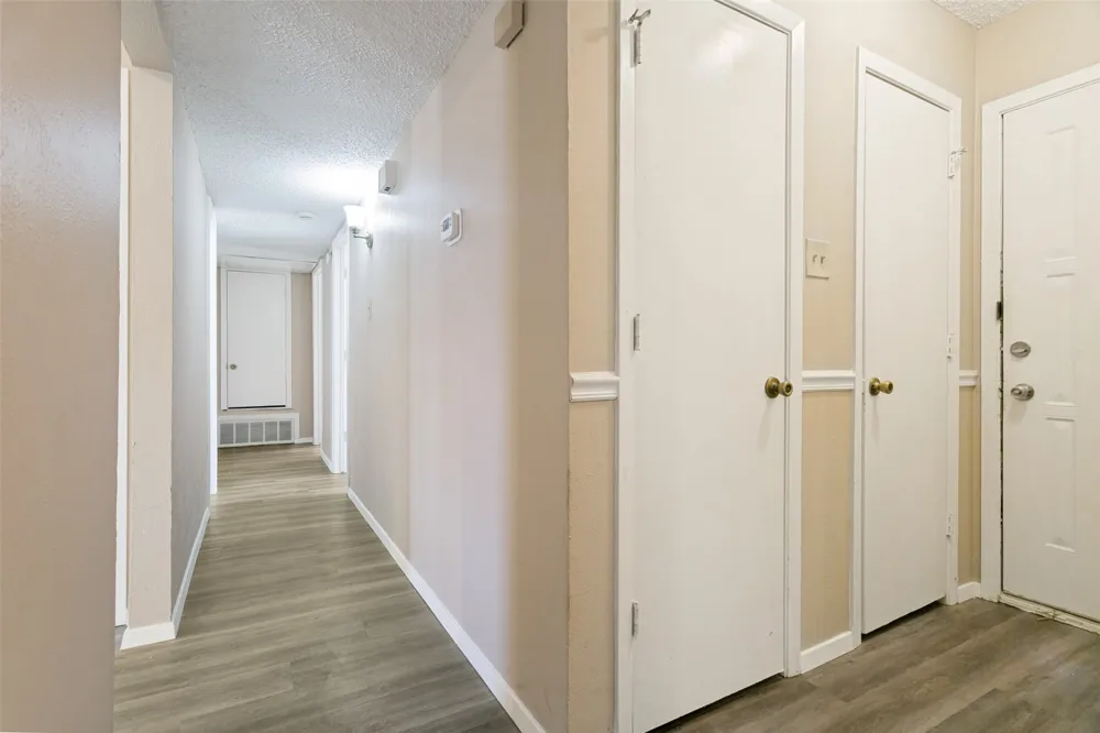 3008 Highgate Lane Bedford, TX 76021