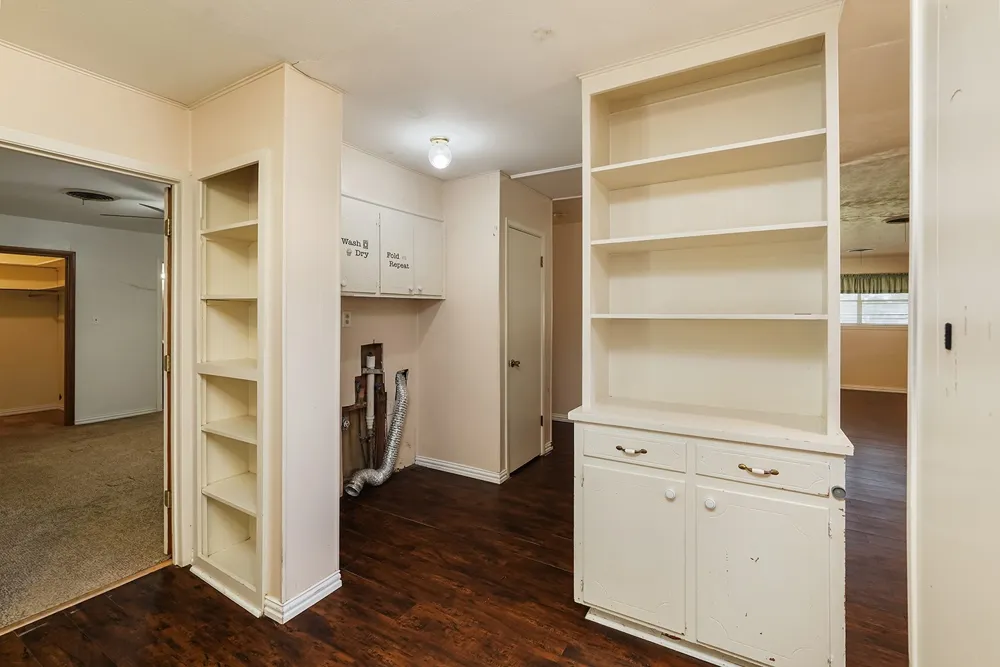 600 E Liberty Street Pilot Point, TX 76258