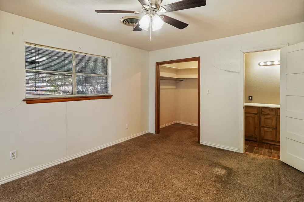 600 E Liberty Street Pilot Point, TX 76258