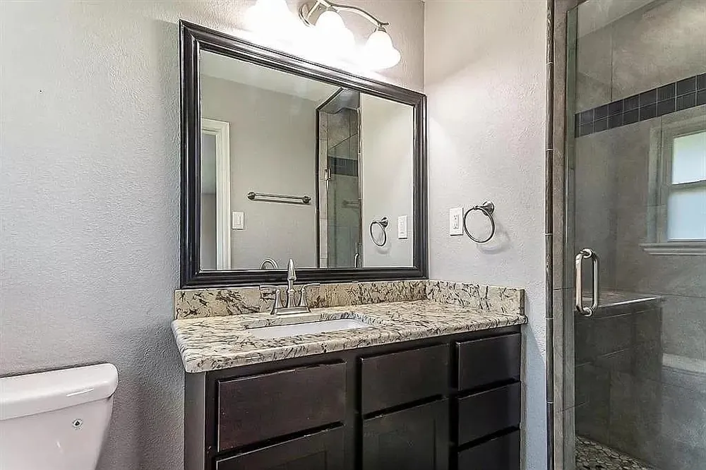5516 Forest Lane Dallas, TX 75230