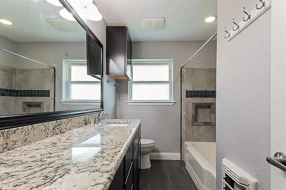 5516 Forest Lane Dallas, TX 75230