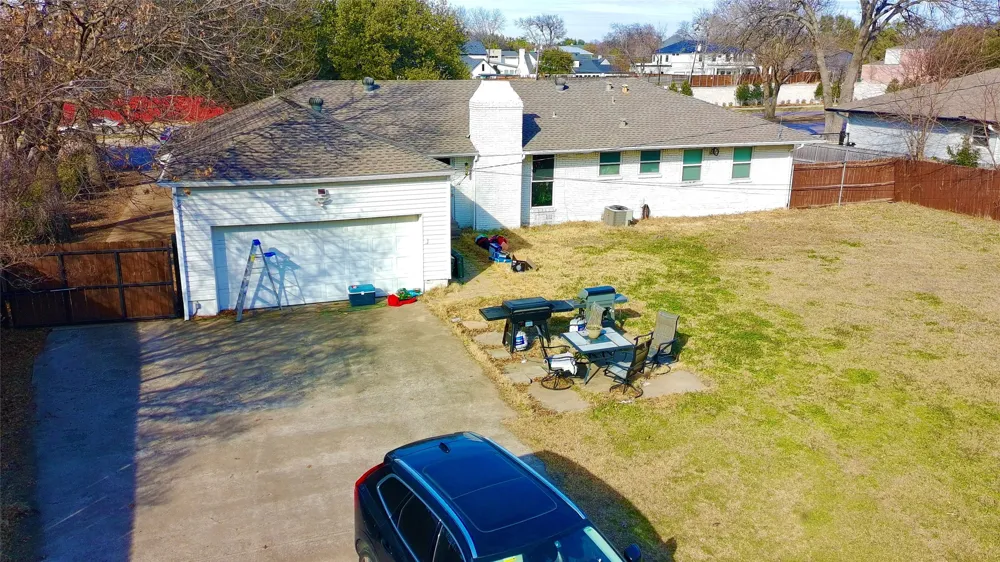5516 Forest Lane Dallas, TX 75230