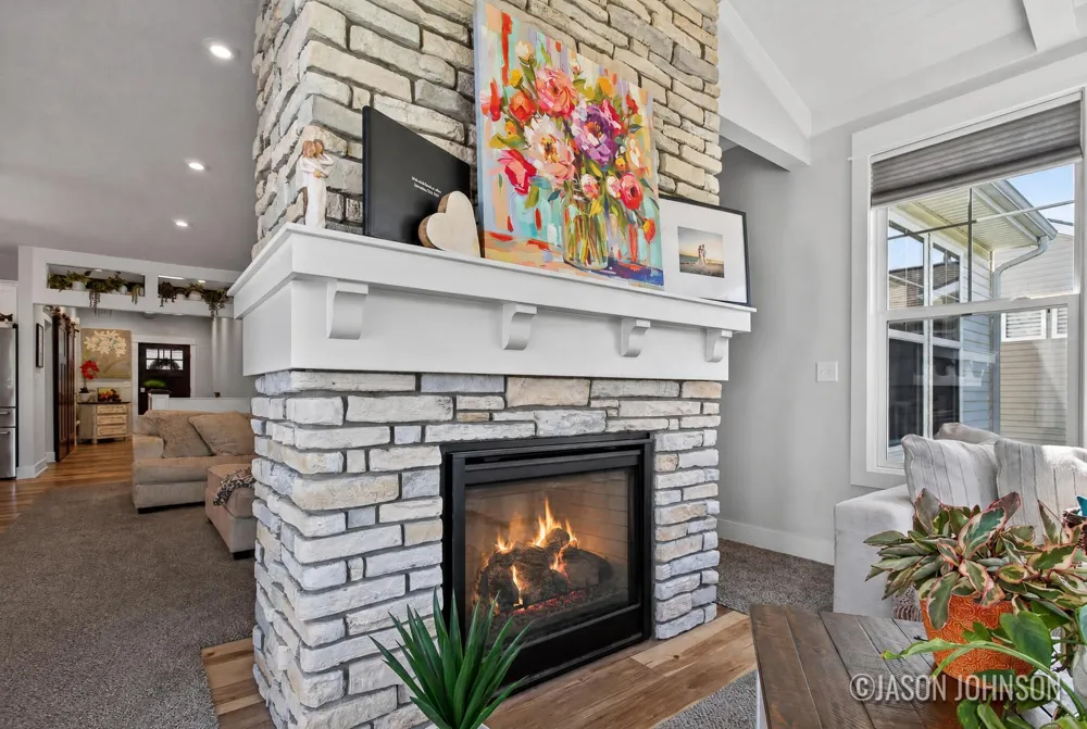 3097 Brayridge Drive Jenison, MI 49428