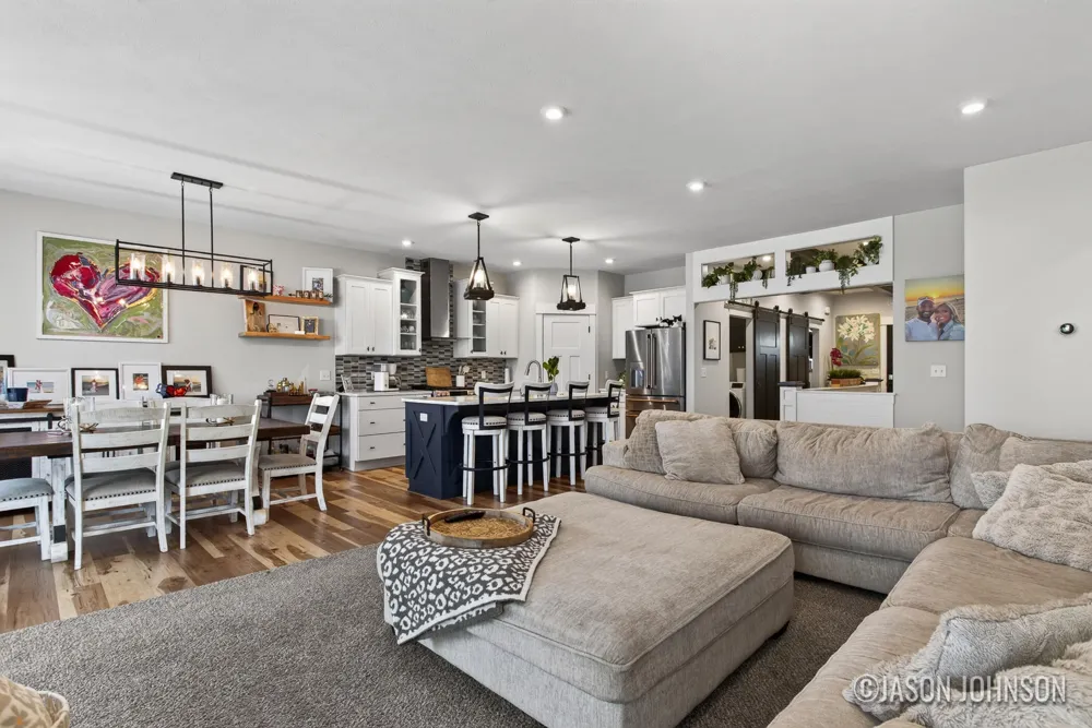 3097 Brayridge Drive Jenison, MI 49428