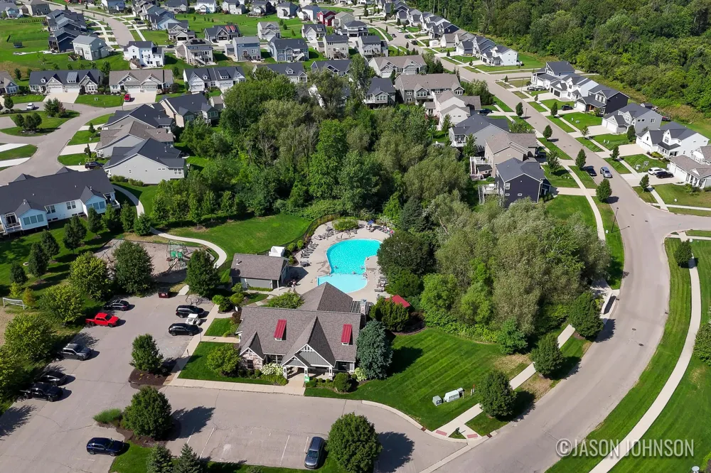 3097 Brayridge Drive Jenison, MI 49428
