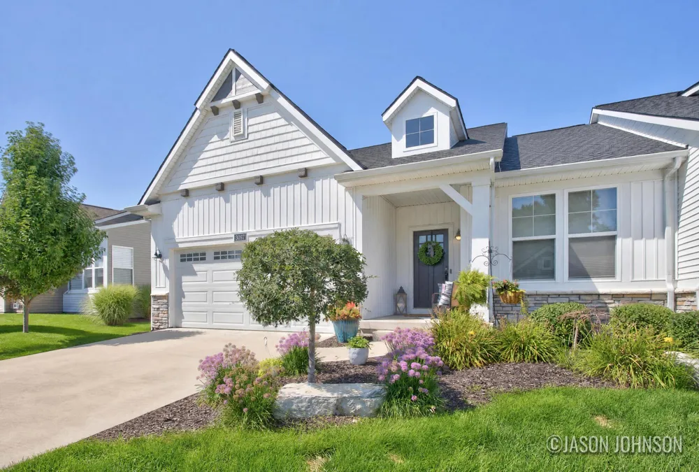 3097 Brayridge Drive Jenison, MI 49428