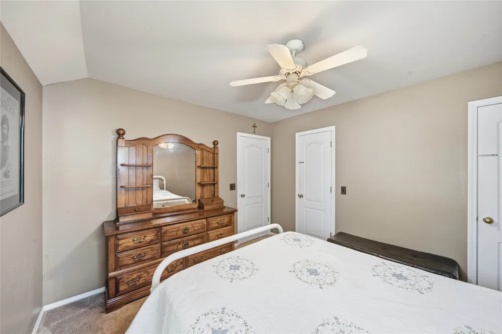 594 S 282nd EastAvenue Catoosa, OK 74015