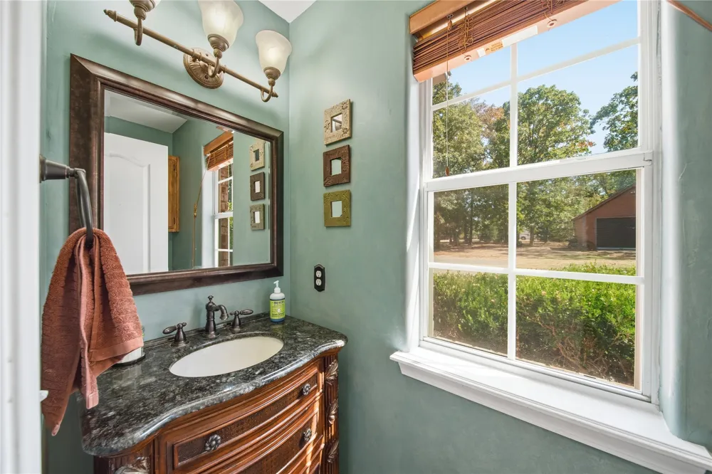 594 S 282nd EastAvenue Catoosa, OK 74015