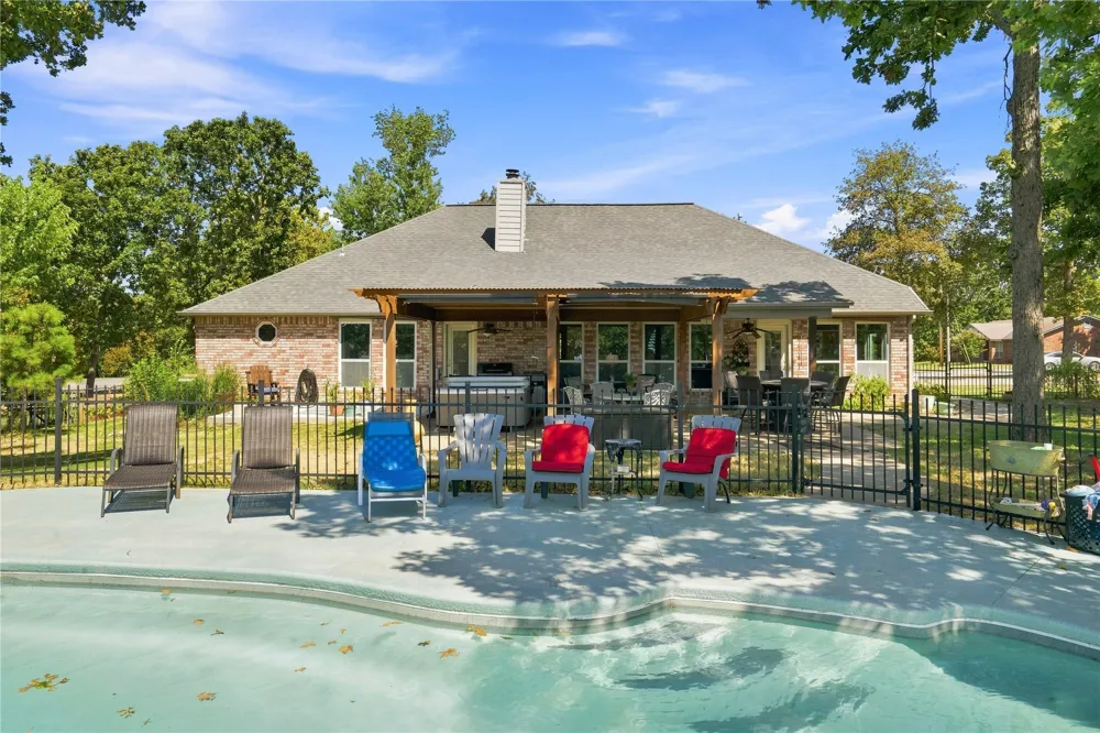 594 S 282nd EastAvenue Catoosa, OK 74015