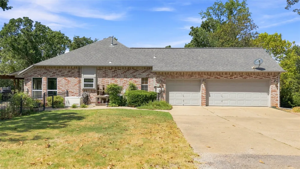594 S 282nd EastAvenue Catoosa, OK 74015