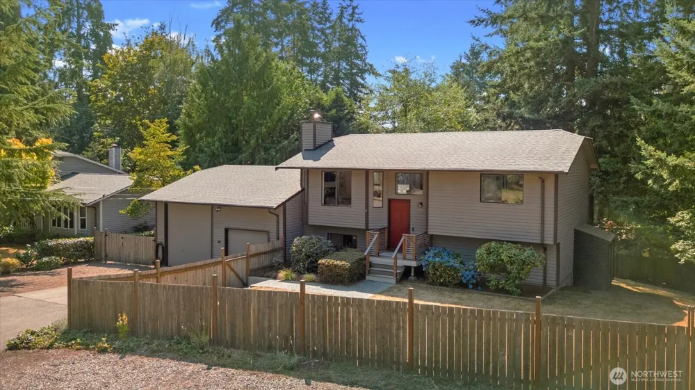 1511 Lake Stickney Drive Lynnwood, WA 98087