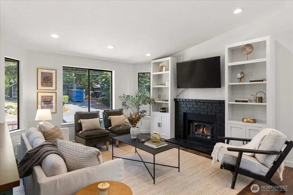1511 Lake Stickney Drive Lynnwood, WA 98087