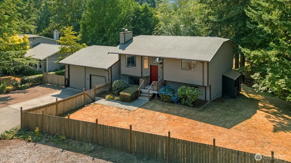 1511 Lake Stickney Drive Lynnwood, WA 98087