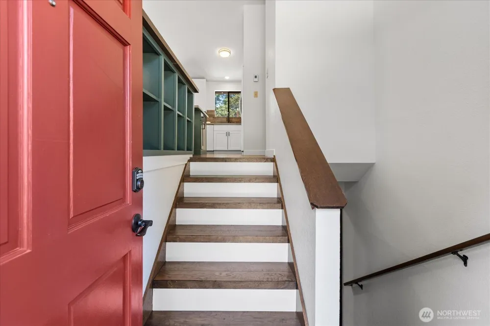 1511 Lake Stickney Drive Lynnwood, WA 98087
