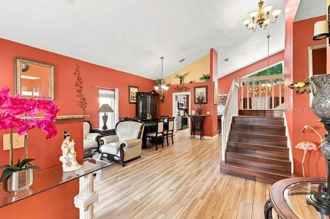 84 KNIGHTS HOLLOW DRIVE Apopka, FL 32712