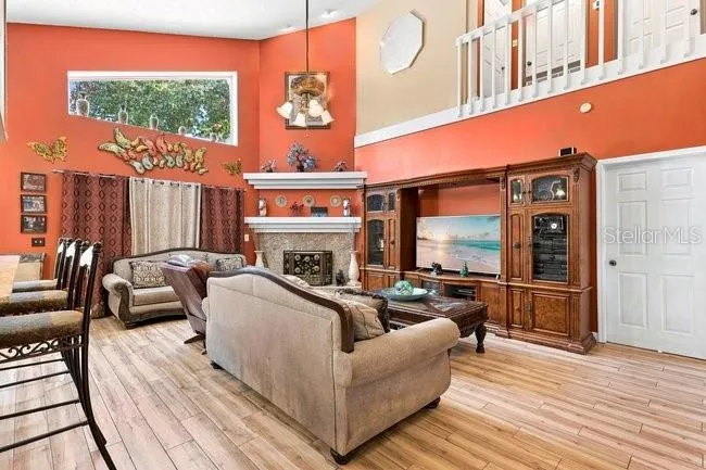 84 KNIGHTS HOLLOW DRIVE Apopka, FL 32712