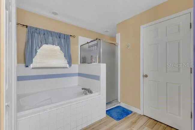 84 KNIGHTS HOLLOW DRIVE Apopka, FL 32712