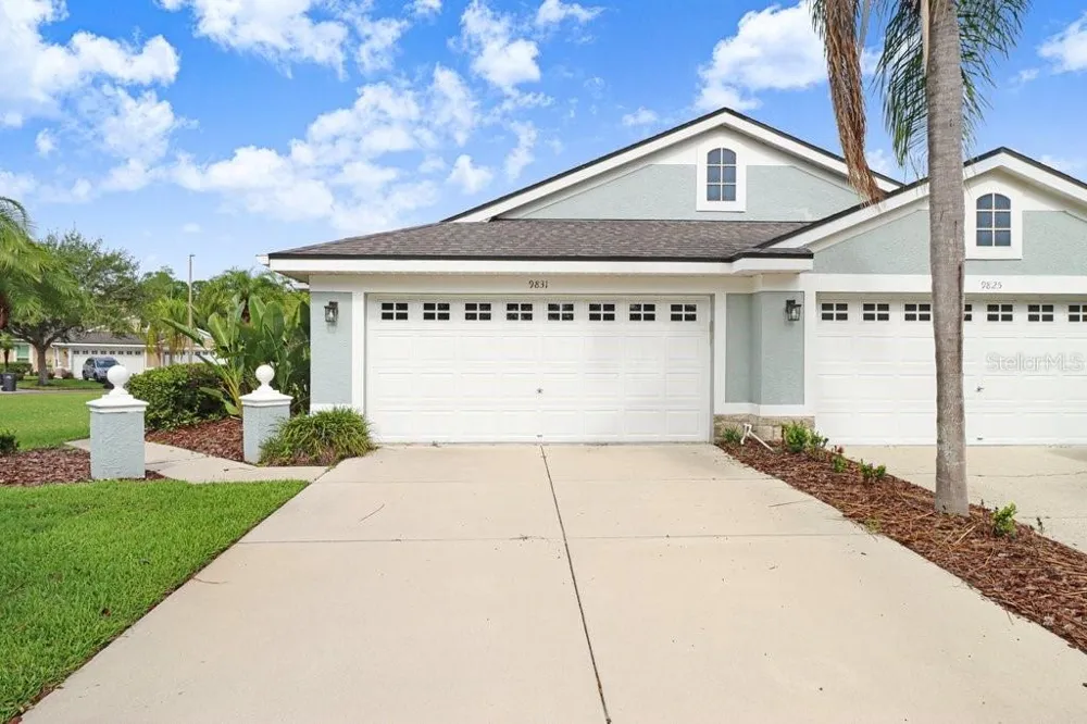 9831 GINGERWOOD DRIVE Tampa, FL 33626