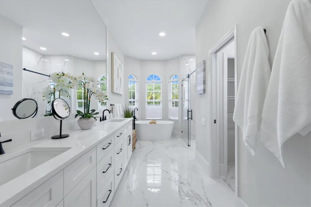 7825 WILTON CRESCENT CIRCLE Bradenton, FL 34201
